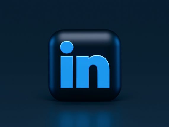 Why Use LinkedIn Marketing for B2B?